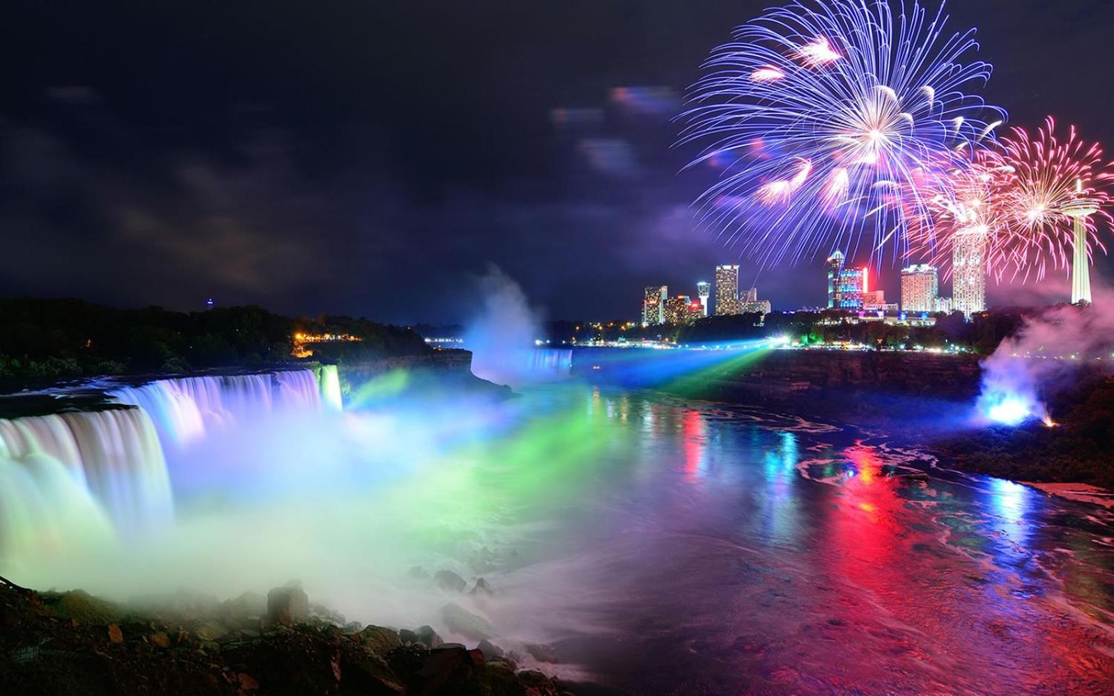 Adorable 2-Bedroom Unit With Jacuzzi Beside Falls Niagara Falls Esterno foto